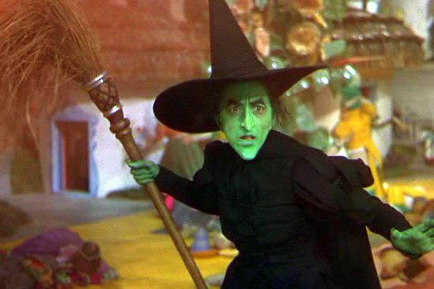 witches broom wizard of oz